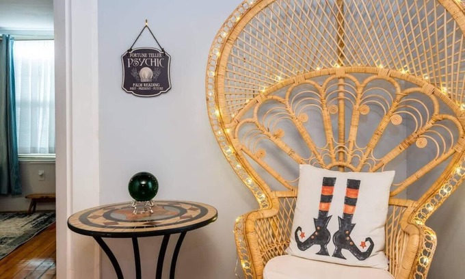 Salem Apartment | *New Omi's 1BR WitchHouse/DowntownSalem/HocusPocus