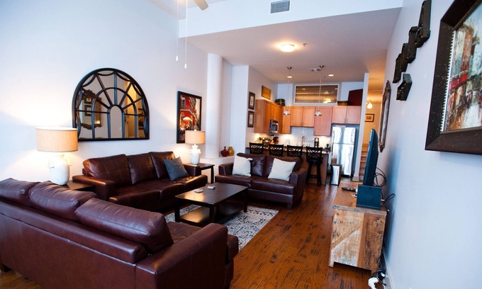 French Quarter Apartment | New Orleans Luxury for your upscale visit!