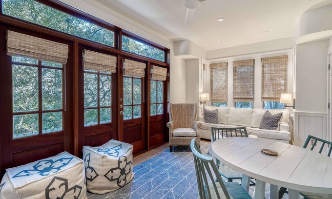 Seaside House | NEW! Pet Friendly, Across from Pool, 3 Min to Beach, FULL Carriage House