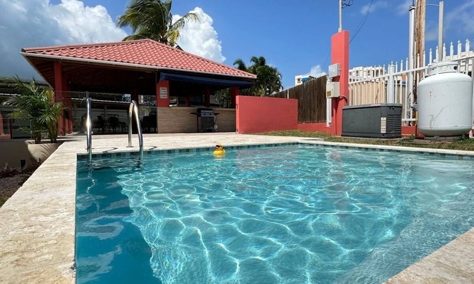 El Combate House | New pool and generator