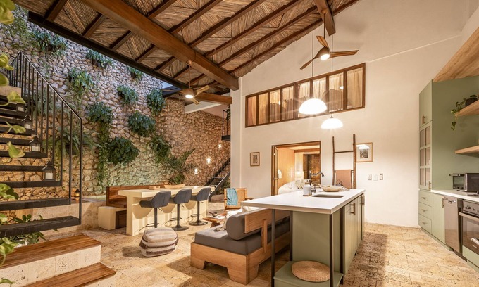 Cartagena Walled City Villa | NEW private CASA in the old city, 3 queen beds/3 baths