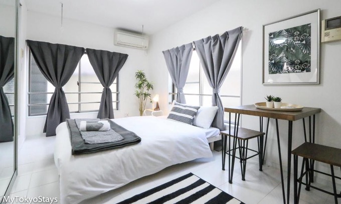 Kamiyamacho Apartment | NEW! Relaxing Prime Unit in the Heart of Shibuya!