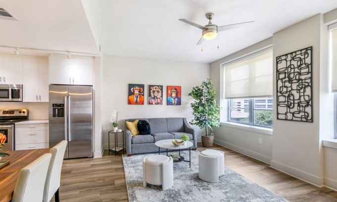 Central Business District Hotel | New Renovated Condo in the Heart of NOLA