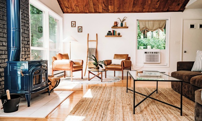 Gouldsboro Cabin | New! Riverfront/6BR/Hottub/Games/Lake Access/Indoor Pool