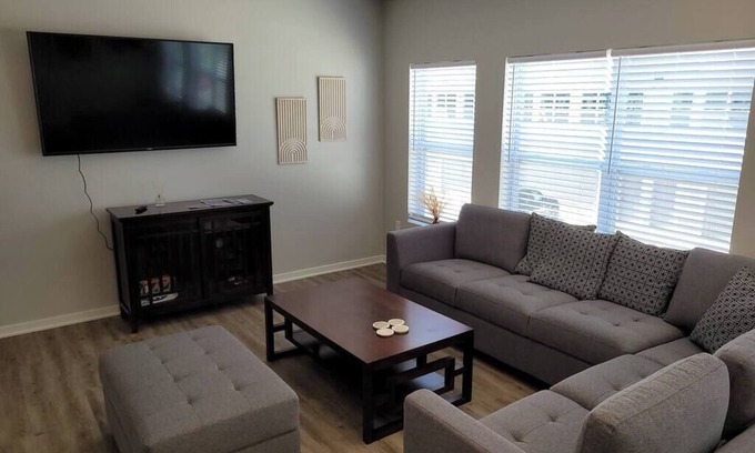 Elkhorn House | New Townhome, Patio, West Omaha Trails