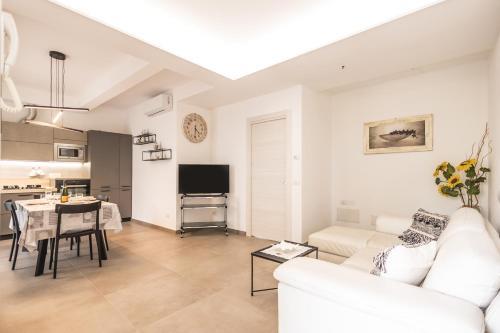 Rivazzurra Apartment | New Wave - Spazioso appartamento vicino al mare