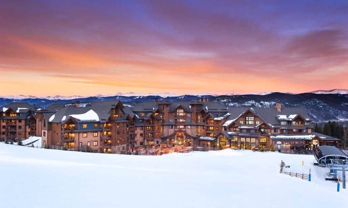Breckenridge Condo | New Year's Breckenridge Ski In Ski Out -Luxury Condo. Sleeps 12 Dec 27 -Jan 3rd