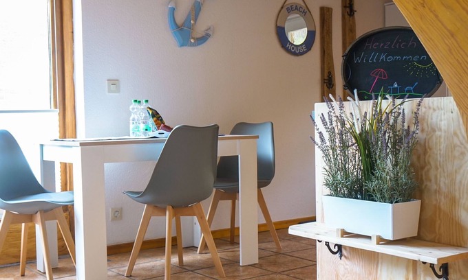 Garbek House | New Year's Eve with a pet? Quiet in "Dat lütte Huus"