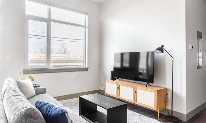 Somerville Apartment | Newly constructed Sommerville 2BR w/Rooftop, W/D in unit by Blueground