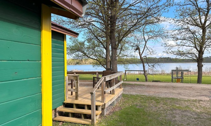 Nevis Cabin | Newly Remodeled! Lakeside Cabin at Green Valley Resort