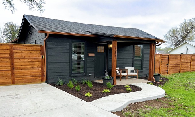 Haltom City House | Newly Remodeled Romantic 1920's Bungalow