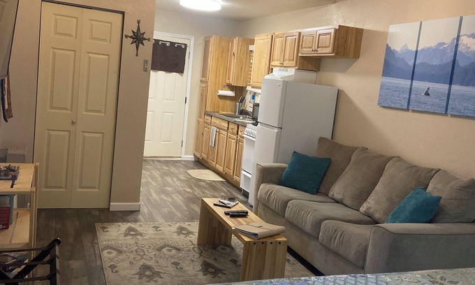 Old Mill Cabin | Newly remodeled Sitka Cabin. A quiet retreat in the woods near Seward Alaska