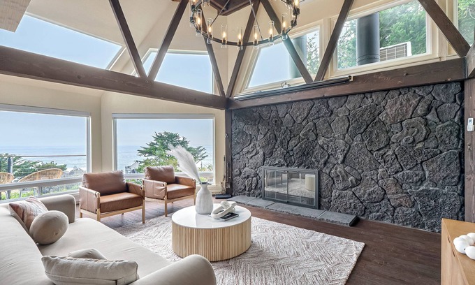 Moss Beach House | Newly Updated w breathtaking ocean view in Moss beach Close to San Francisco