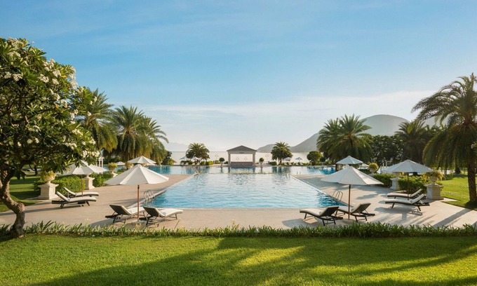 Nha Trang Resort | Nha Trang Marriott Resort & Spa, Hon Tre Island
