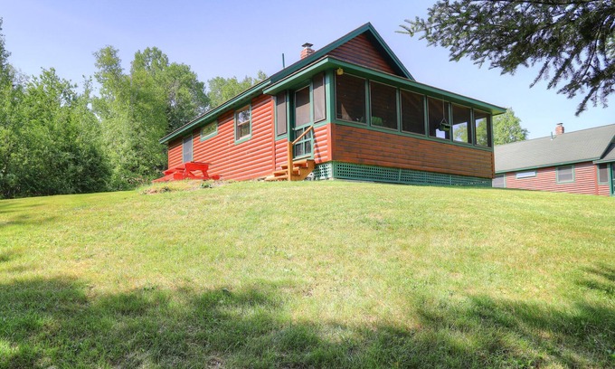 Rangeley Plantation House | Niboban Cabin 4 - Cute and cozy new cabin at Niboban!
