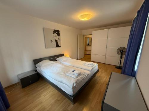 District 6 Apartment | Nice 1BR flat in the city center - Crown 3