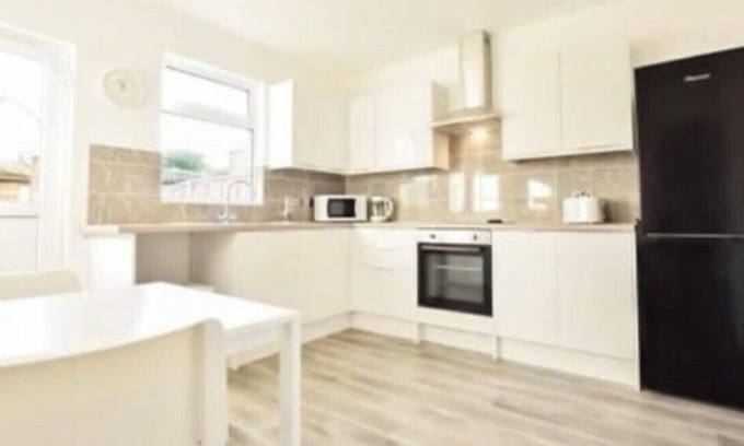 Kettering House | Nice 2 bedroom house