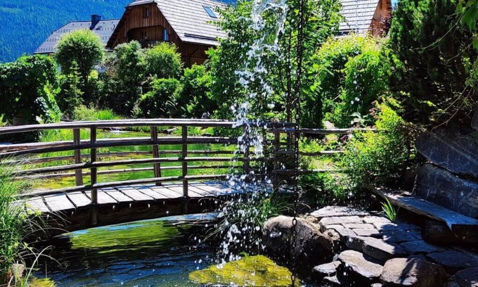 Sankt Michael im Lungau House | Nice apartment in villa for 6 guests with WIFI, TV, terrace, pets allowed and panoramic view
