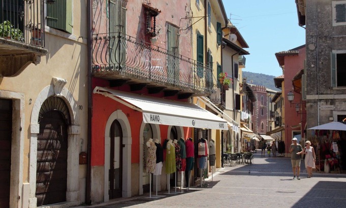 Frader Apartment | Nice apartment for 6 guests with WIFI, pool, TV, terrace and parking