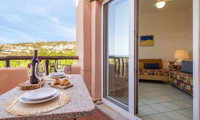 Canneddi Apartment | Nice apartment for 4 guests with WIFI, A/C, pool, TV, terrace and pets allowed