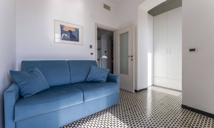 Pontedecimo Apartment | Nice apartment for 4 guests with WIFI, A/C, TV, balcony and panoramic view, close to Portofino
