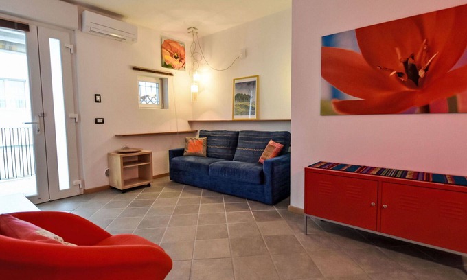 Morbegno Apartment | Nice apartment for 4 people with A/C, WIFI, TV and terrace