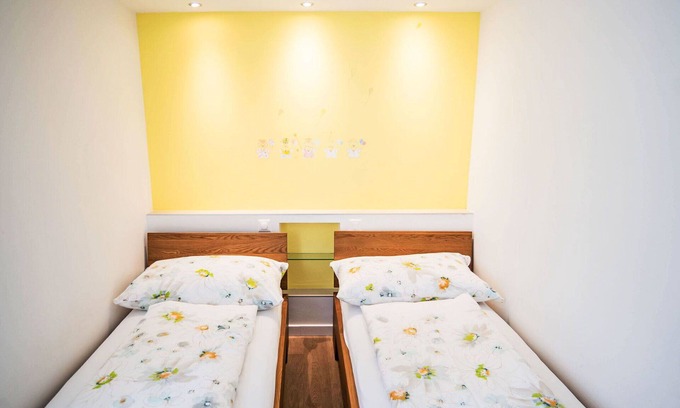 Leukerbad Apartment | Nice apartment for 5 people with WIFI, TV and balcony