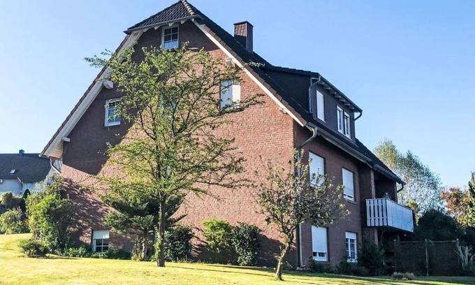 Bodenwerder Apartment | Nice apartment for 4 guests with WIFI, TV, balcony and panoramic view