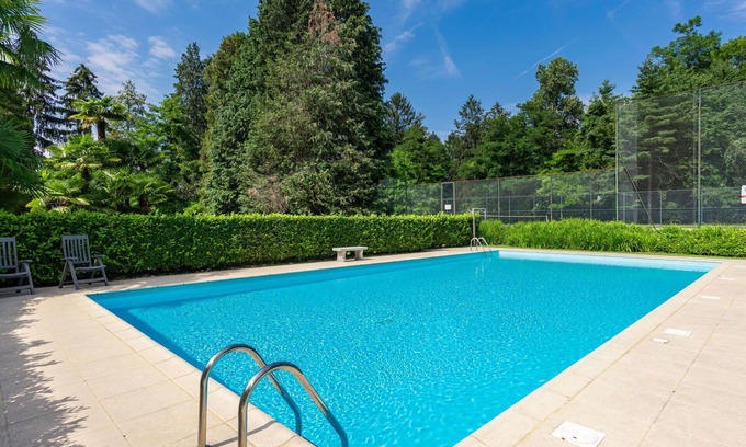 Germignaga Apartment | Nice apartment for 4 people with A/C, WIFI, pool, TV and terrace