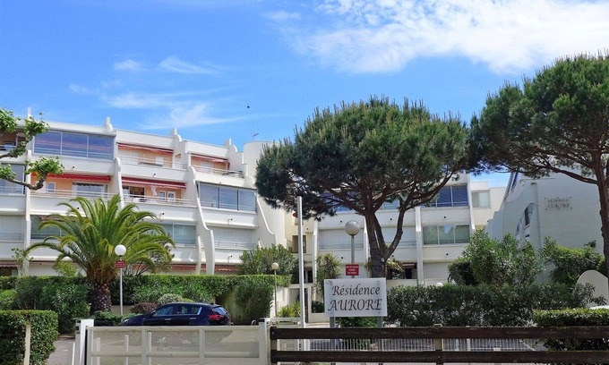 La Petite Motte Apartment | Nice apartment for 6 people with WIFI, TV, terrace and pets allowed