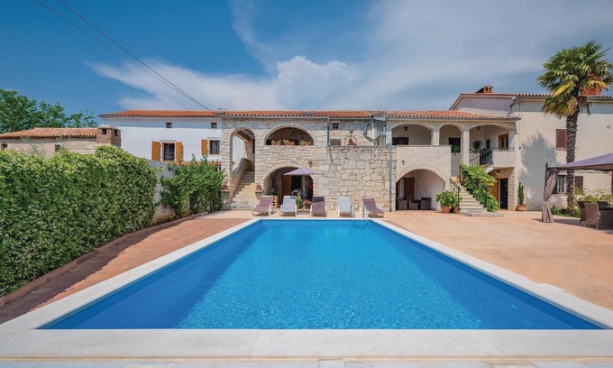 Katun Apartment | Nice apartment in Baderna with kitchen