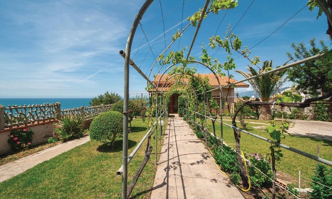 Porto Alabe Apartment | Nice apartment in Porto Alabe with WiFi