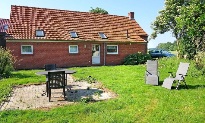 Bunde House | Nice apartment in villa for 7 guests with WIFI, TV, terrace and pets allowed