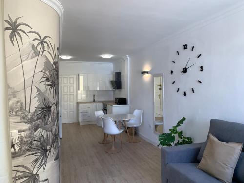Arona Apartment | Nice Apartment Playa las Vistas. Free Wifi.
