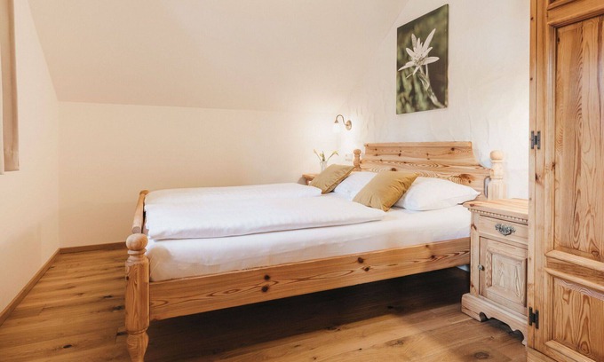 Finkenstein am Faaker See Apartment | Nice apartment for 6 people with pool, WIFI, TV and pets allowed