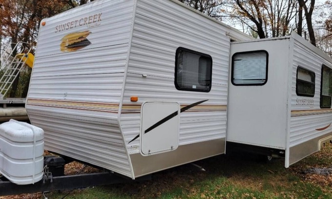 Nevis House | Nice Camper With Slide out