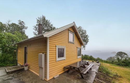 Tysvaer House | Nice Home In Aksdal With House Sea View