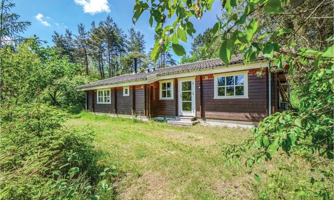 Femmøller House | Nice Home In Ebeltoft With Kitchen