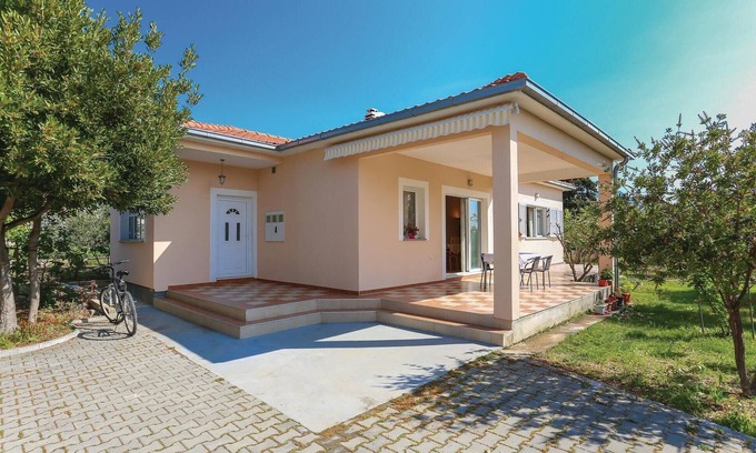Kastel Stafilic House | Nice home in Kastel Stafilic with WiFi