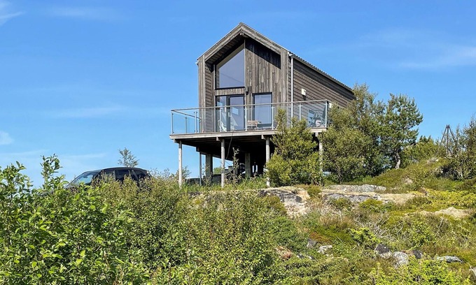 Bjugn House | Nice home in Lysøysundet with WiFi