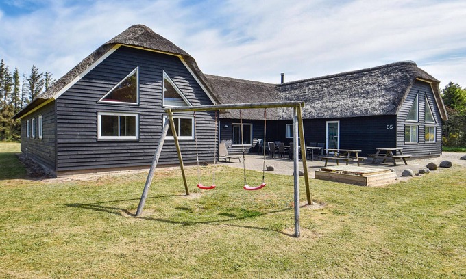 Nørre Fjand House | Nice home in Ulfborg with WiFi