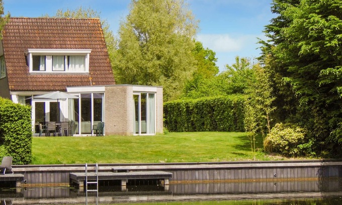 Vlagtwedde House | Nice home in Vlagtwedde