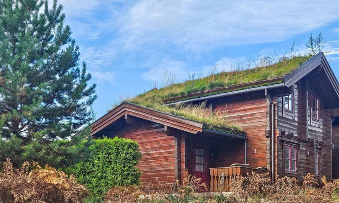 Kviteseid House | Nice home in Vrådal with house a mountain view