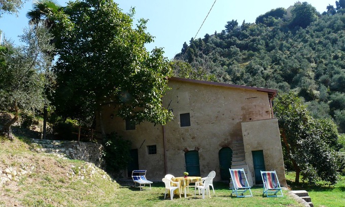 Santa Lucia House | Nice small house with garden and breath-taking view over the Versilia Coast