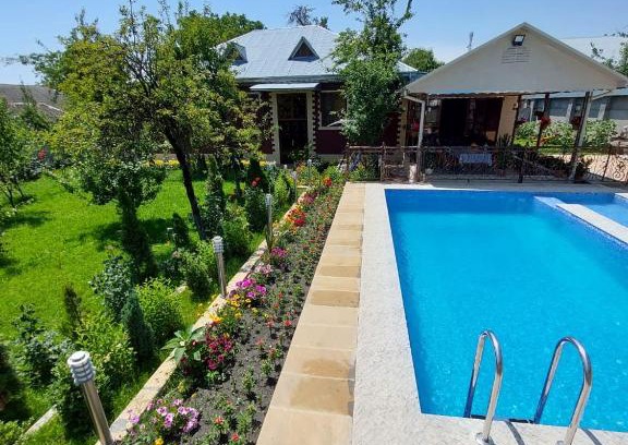 Gabala Apartment | Nice yards villa Vəndam Kamran