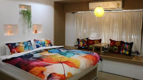 Salaya Hotel | Nich Houses Craft&More