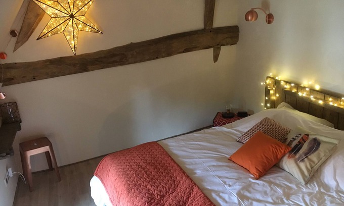 Agnez-les-Duisans Bed & Breakfast | Night in B & B in an atypical setting with wellness area