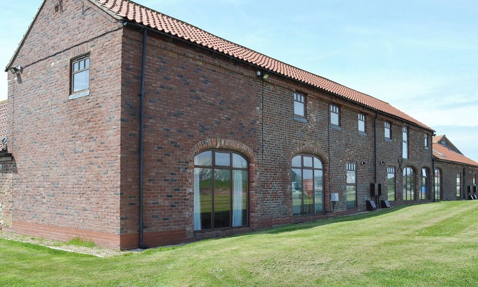 Flamborough Cottage | Nightingale Cottage- 25115