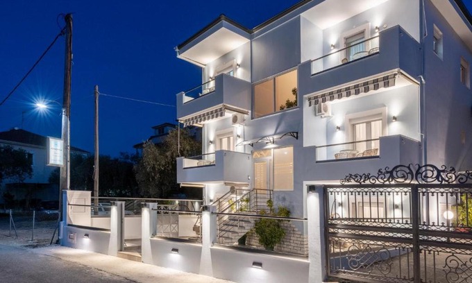 Thasos Town Hotel | Ninemia Studios