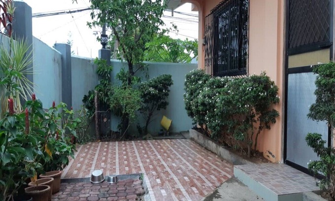 Sorsogon City House | Nini's Little Room in Sorsogon City